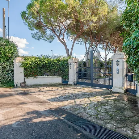 Le Dimore Di Elia Daire Lecce