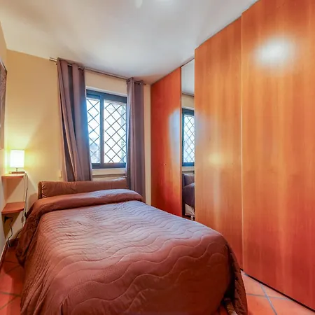 Le Dimore Di Elia Apartment